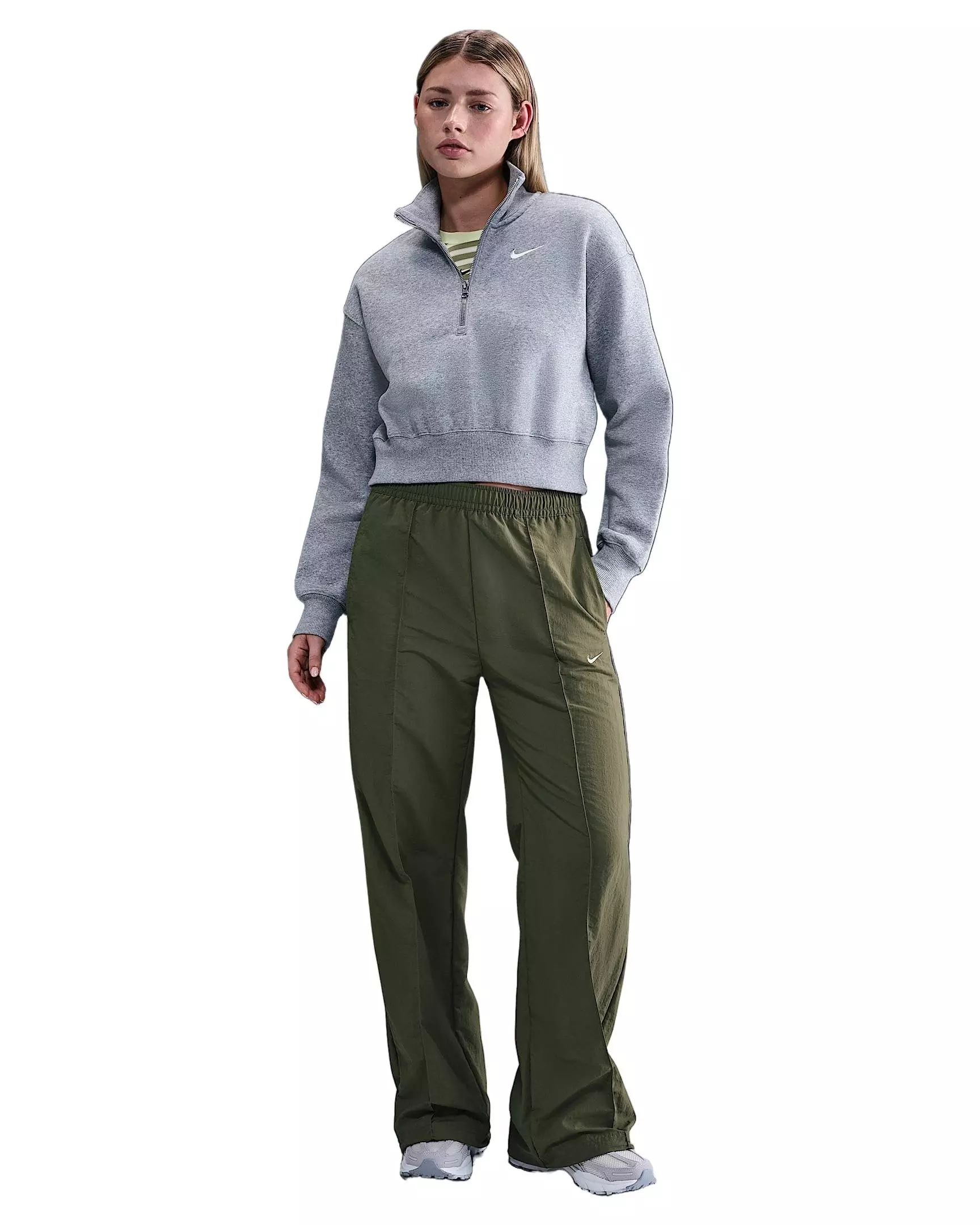 HYKE ハイク KNIT THERMAL TRACK PANTS カーキ 4 Nike Women's Sportswear Mid-Rise Open-Hem Track Pants - Green